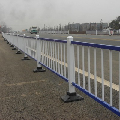 道路交通護(hù)欄