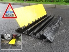 供應(yīng)地面護(hù)線橋 - 道路減速設(shè)備 - 交通安全設(shè)施 - 安全、防護(hù) - 供應(yīng) - 切它網(wǎng)(QieTa.com)